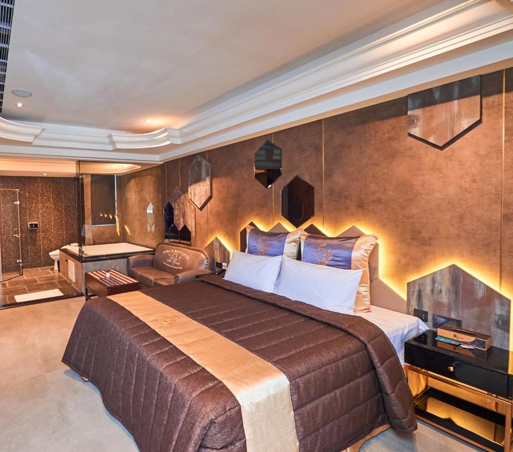 Sun Motel Καοσιούνγκ Εξωτερικό φωτογραφία